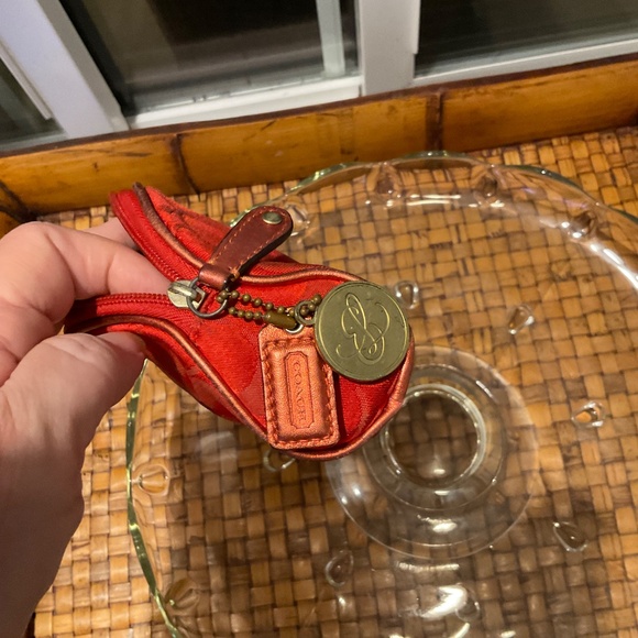 VTG COACH Rare Ltd. Ed. Red Cosmetic Case Made Exclusively For Estée Lauder 2010 - Picture 9 of 11